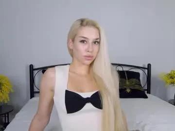 alyxkinski on Chaturbate