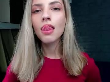 amelia_meili — Touch my neck... #milf #joi #sph #mature #petite [52 tokens remaining]