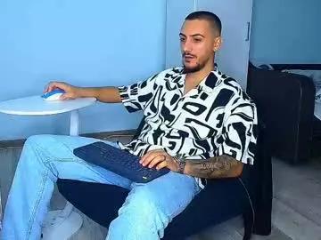 andrewbanner on Chaturbate