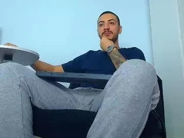 andrewbanner on Chaturbate