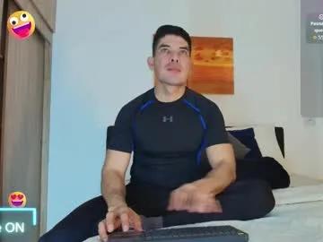 andrewstelee on Chaturbate