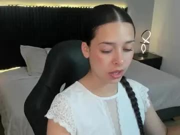 angeline_davies on Chaturbate