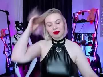 anna_maxwell on Chaturbate