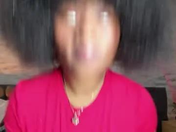 anneth__m on Chaturbate