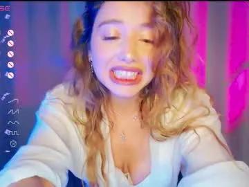 annvegga on Chaturbate