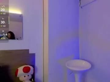 april_dumont on Chaturbate