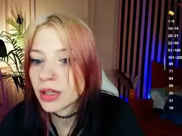 arielabradberry on Chaturbate
