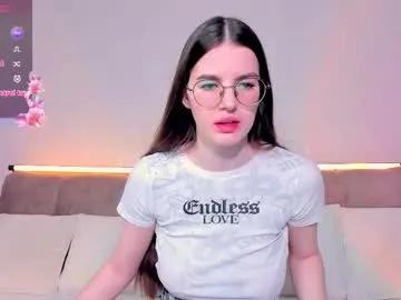 ariellateska on Chaturbate