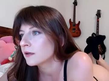 ashleyyylove13 on Chaturbate