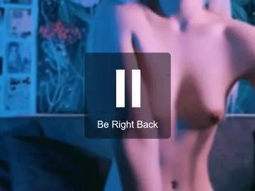 babe_moister on Chaturbate