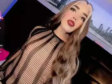 babyisaa on Chaturbate