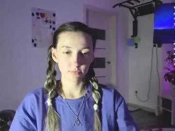 bellaward2 on Chaturbate