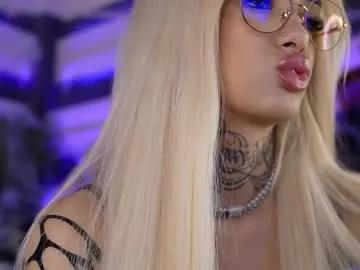 blondie_muller on Chaturbate