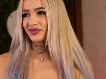 blondie_muller on Chaturbate