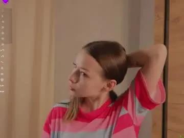 blushinbloom on Chaturbate