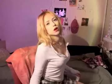 blushingdesire on Chaturbate