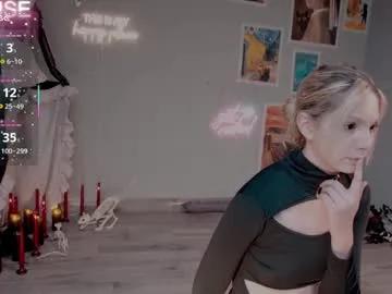 careful_i_bite on Chaturbate