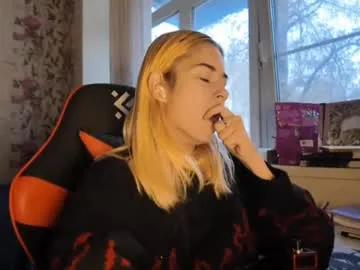 charleneschonert's avatar