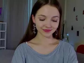 charming_bliss on Chaturbate