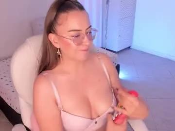 cherry_blond_ on Chaturbate