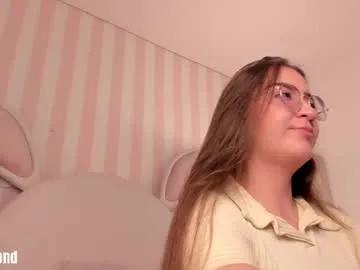 cherry_blond_ on Chaturbate
