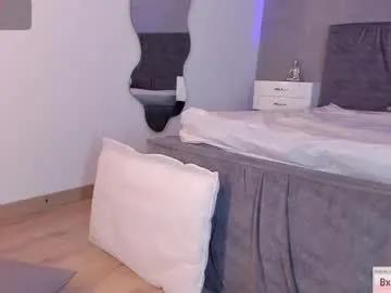 cherrysnow_ on Chaturbate