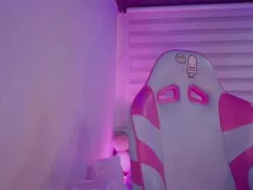 chloe_moons_ on Chaturbate