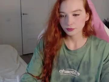 cinnabongirls on Chaturbate