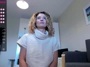 classynikki on Chaturbate