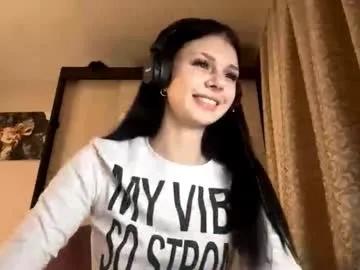 constancefeusier on Chaturbate