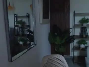 coral_lise on Chaturbate