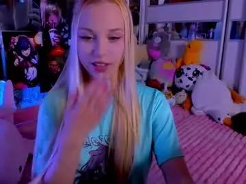 cuttie_ponyy on Chaturbate