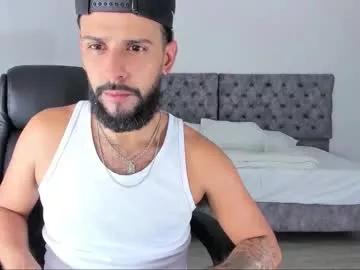 dcollins_ on Chaturbate