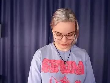 deannmaslen — GOAL: rise up my skirt to see color of panties [17 tokens remaining] New girl energy  #new #18 #skinny #shy #bigboobs