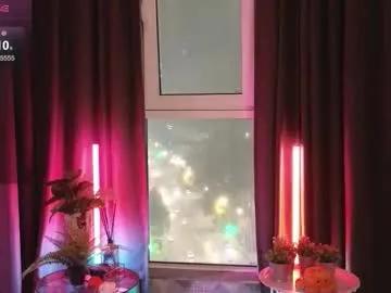 debihenks on Chaturbate