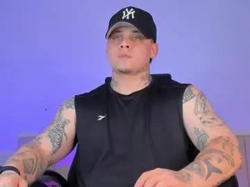 dennis_munera — GOAL: Show Cum [1000 tokens left] #lovense #muscle #cum #findom #feet