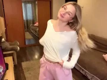 deonnagarn on Chaturbate