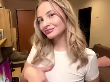 deonnagarn on Chaturbate