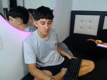 dravith_and_valery on Chaturbate