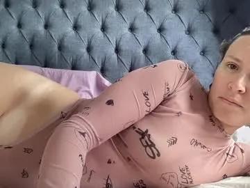 eatmypie69 on Chaturbate