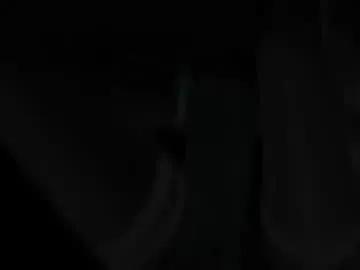 elfielovevt on Chaturbate