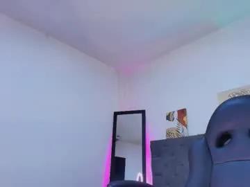 ellie_alves on Chaturbate