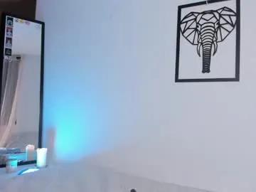 emily_bae on Chaturbate