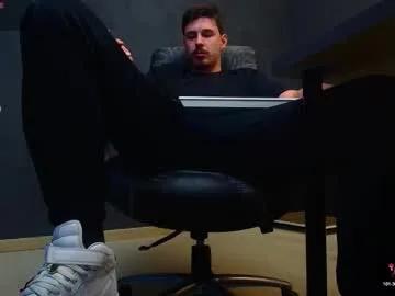 enzorace on Chaturbate