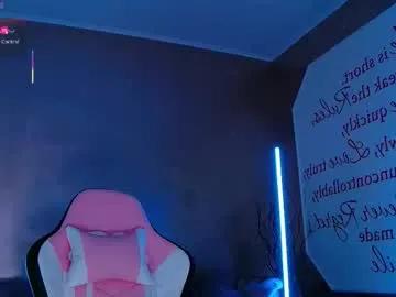 evanew_ on Chaturbate