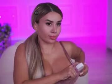 evazane on Chaturbate