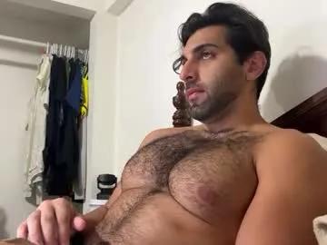 fitcurvyman4fun_69 on Chaturbate