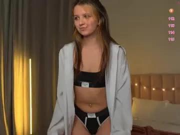 fluffy_waffles on Chaturbate