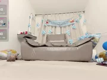 foxyiyi on Chaturbate