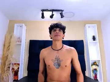 franvill_trato on Chaturbate